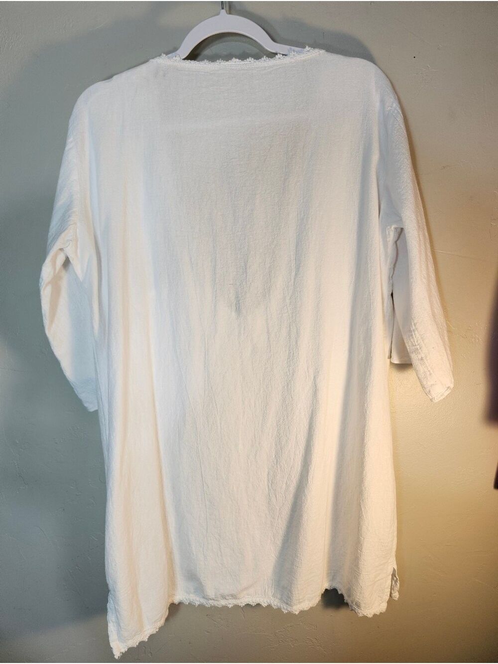 White Embroidered 100% Cotton V-Neck Swim Coverup - Picture 6 of 9